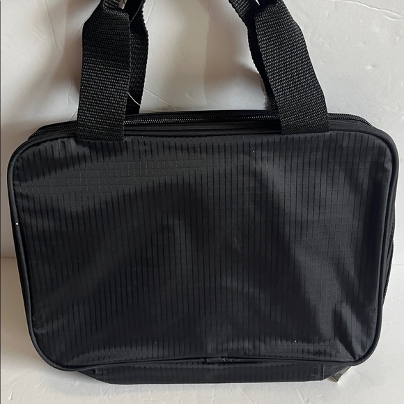 NWT BAGGALLINI “complete cosmetic” case - Picture 3 of 13